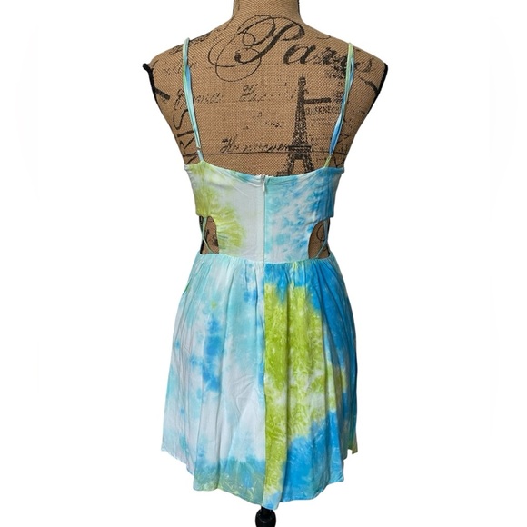 Cotton Candy Tie Dye Blue Green Cut Out Summer Mini Dress Size Medium - Picture 6 of 16
